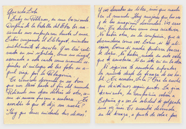 Dos páginas de una carta manuscrita realizada por Fabián Sanguinetti emulando una escritura antigua para la película La puta y la ballena.